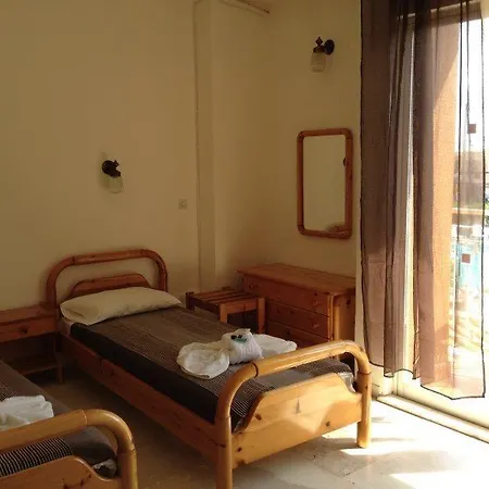 Hotel Pantheon Hall Mesongí